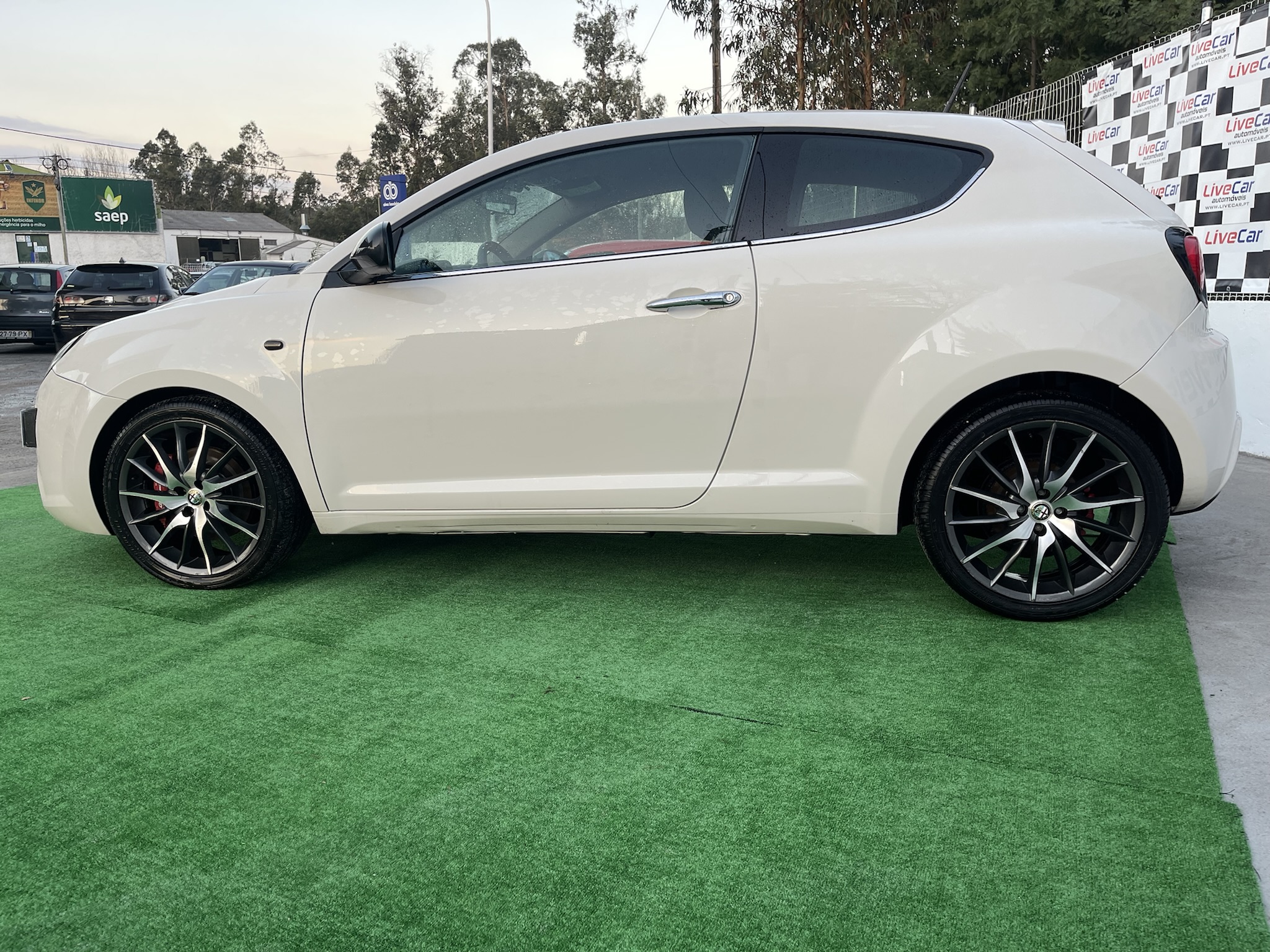 Alfa Romeo Mito 1.4 Turbo Turismo | Imagem 8