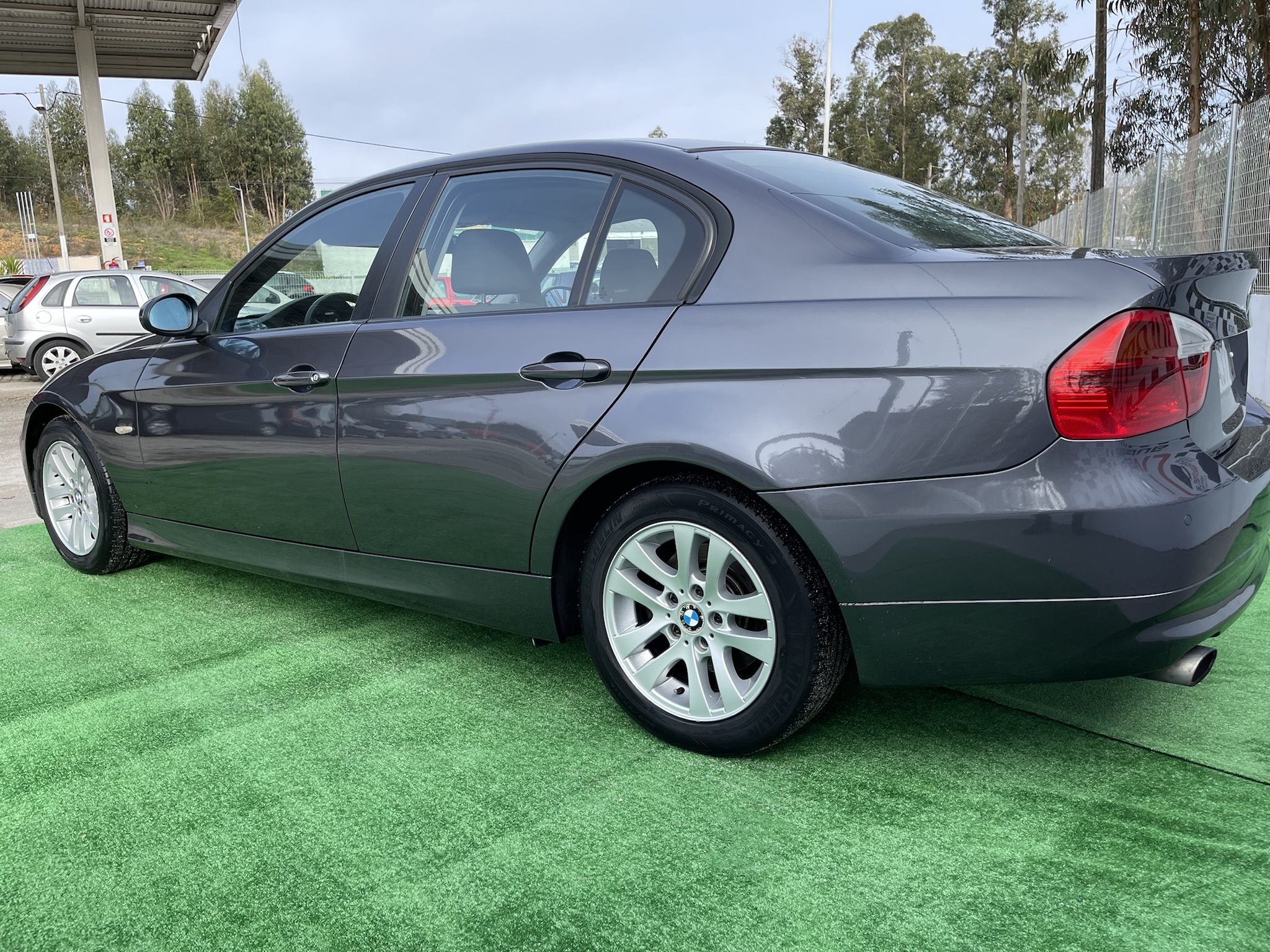 BMW 318 D | Imagem 6