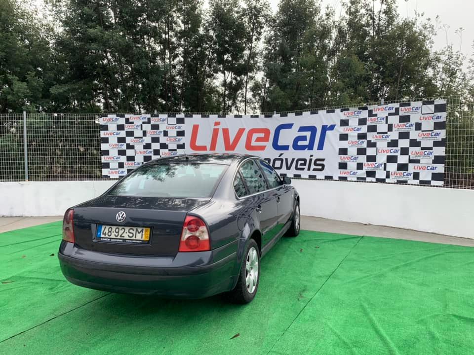 Volkswagen Passat 1.9 TDI 130CV | Imagem 3