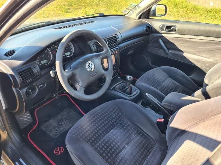 Volkswagen Passat 1.9 TDI 130CV | Imagem 6