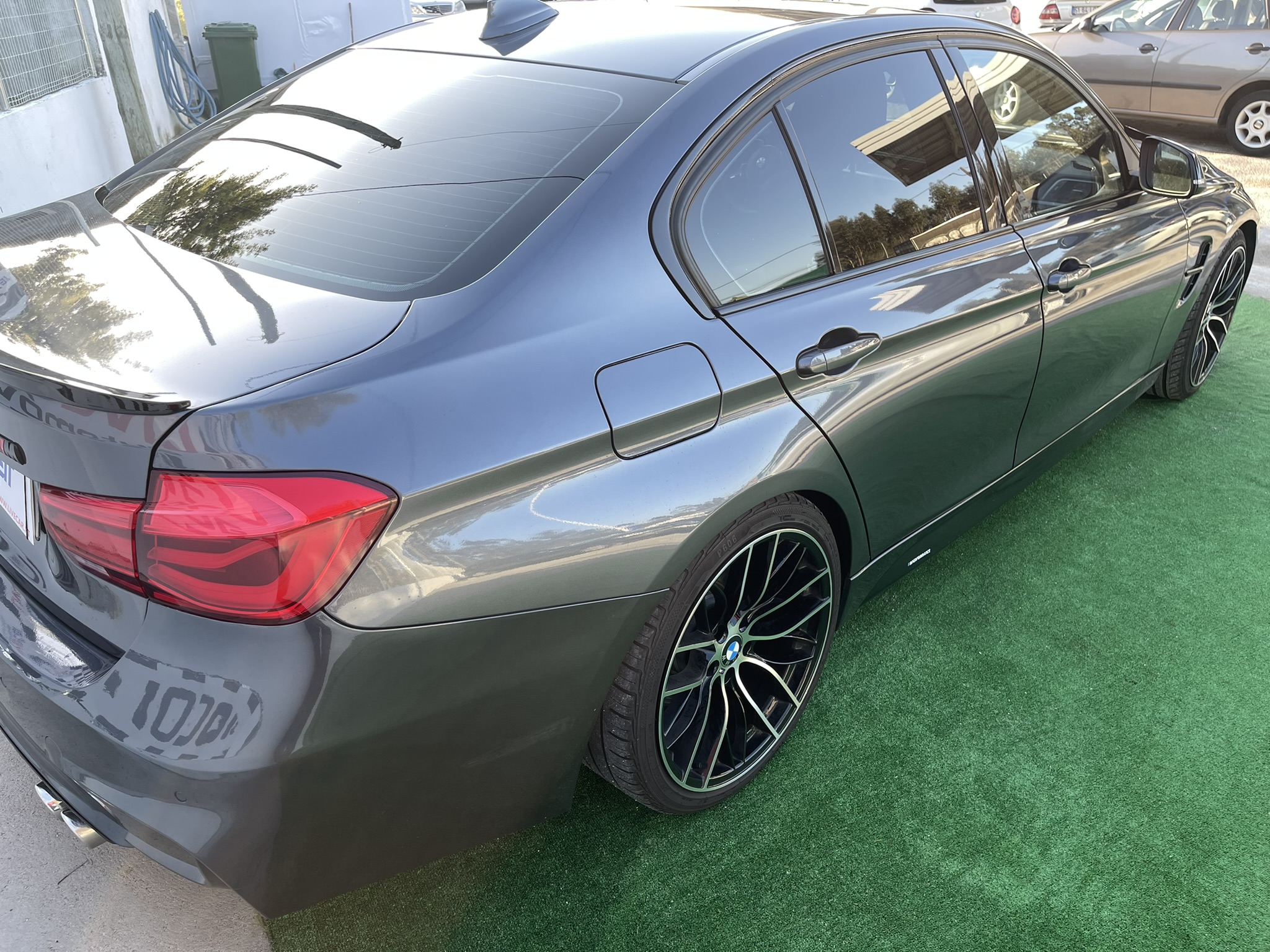 BMW 320 d Pack M | Imagem 12