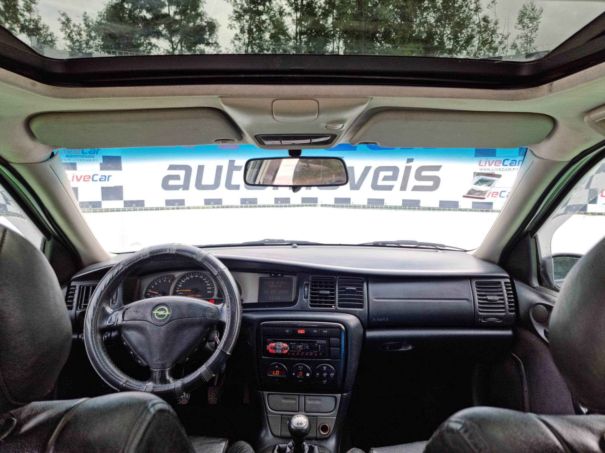 Opel Vectra 2.0 | Imagem 9