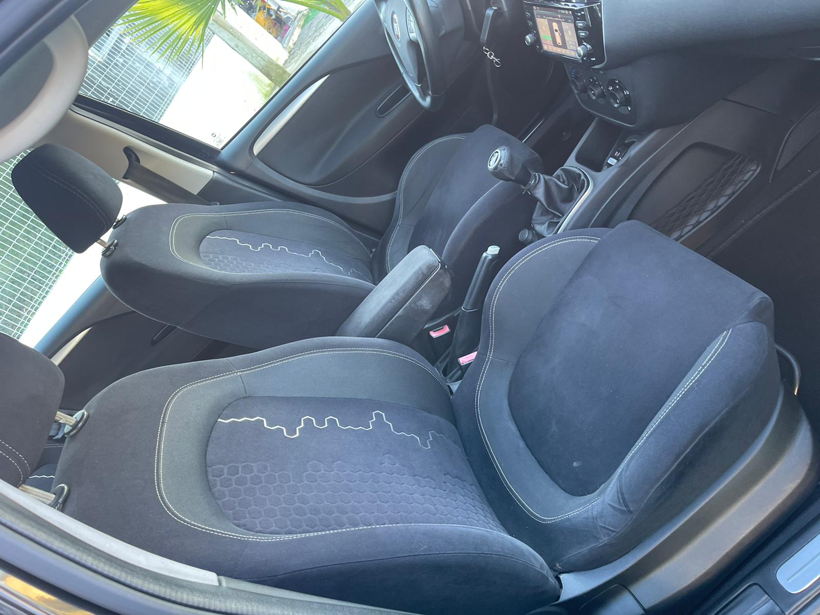 Fiat Punto 1.3 M-Jet | Imagem 8