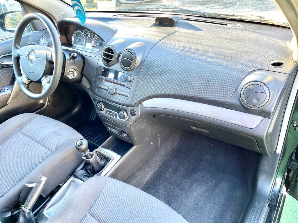 Chevrolet Aveo 1.4 LT | Imagem 12