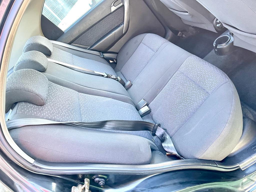 Chevrolet Aveo 1.4 LT | Imagem 15