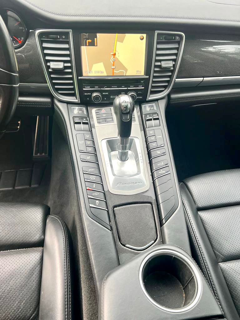 Porsche Panamera 3.0 HYBRID | Imagem 4