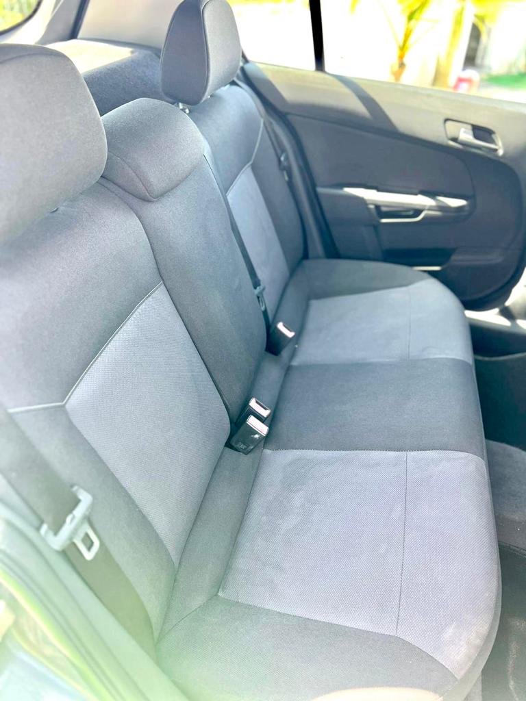 Opel Astra 1.3 CDTI COSMO | Imagem 4