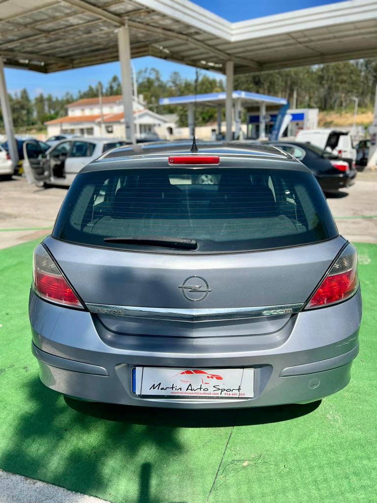 Opel Astra 1.3 CDTI COSMO | Imagem 6