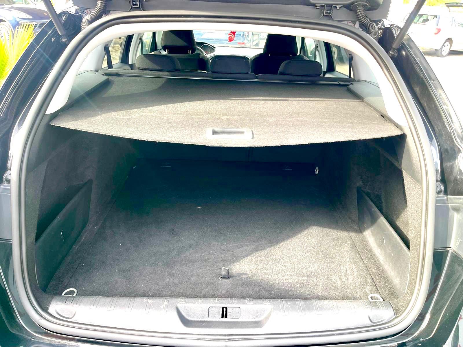 Peugeot 308 SW 1.6 HDI | Imagem 10