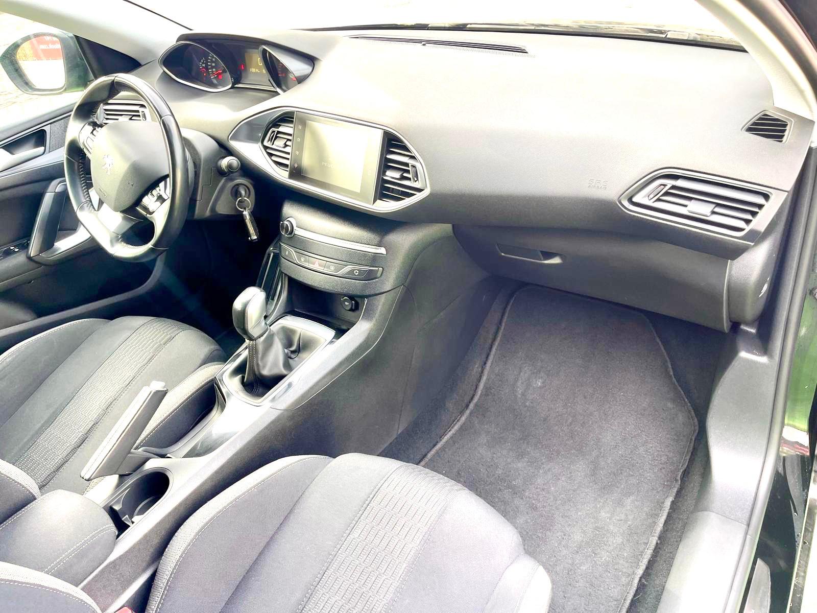Peugeot 308 SW 1.6 HDI | Imagem 11