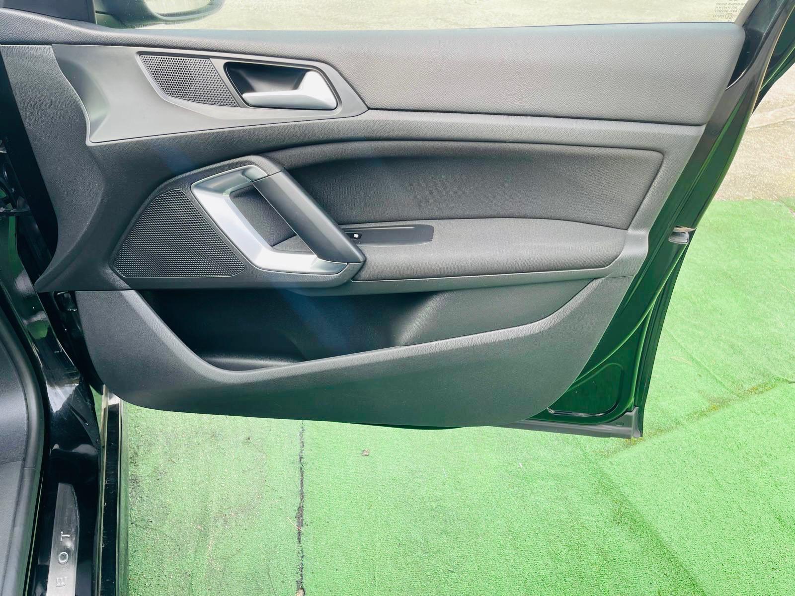 Peugeot 308 SW 1.6 HDI | Imagem 7