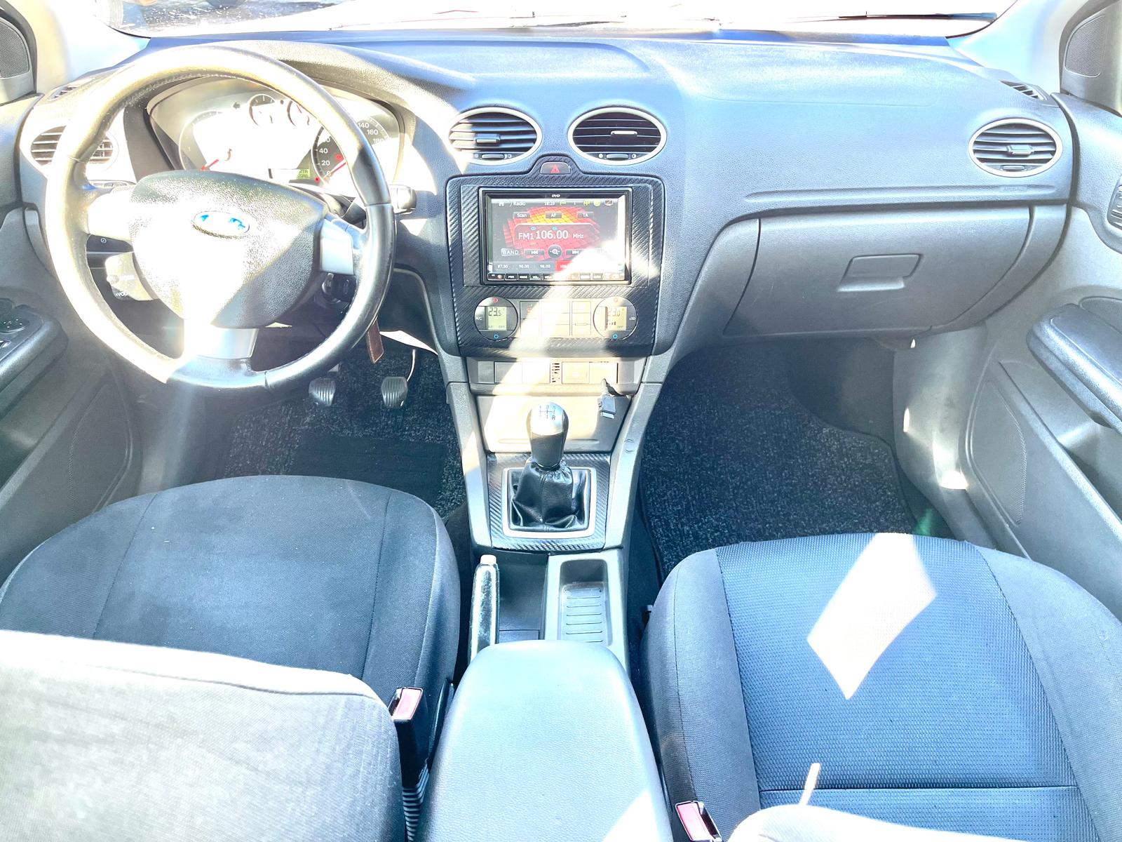 Ford Focus SW 1.6 TDCI | Imagem 11