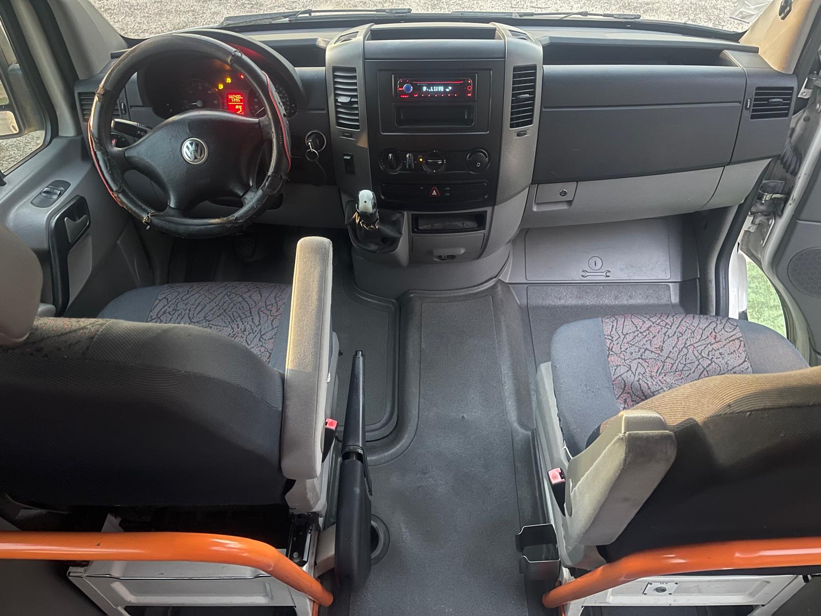 Volkswagen Crafter 2.5 TDI | Imagem 12