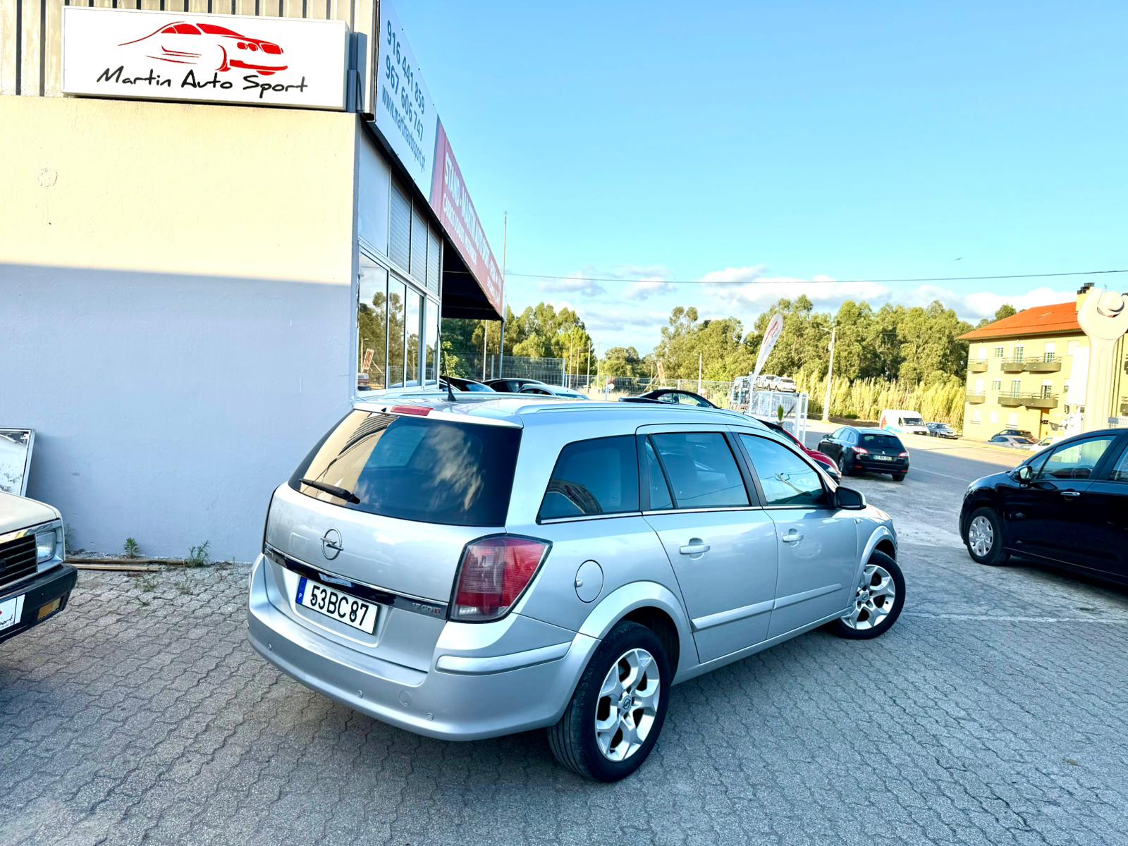 Opel Astra Caravan 1.7 CDTi | Imagem 5