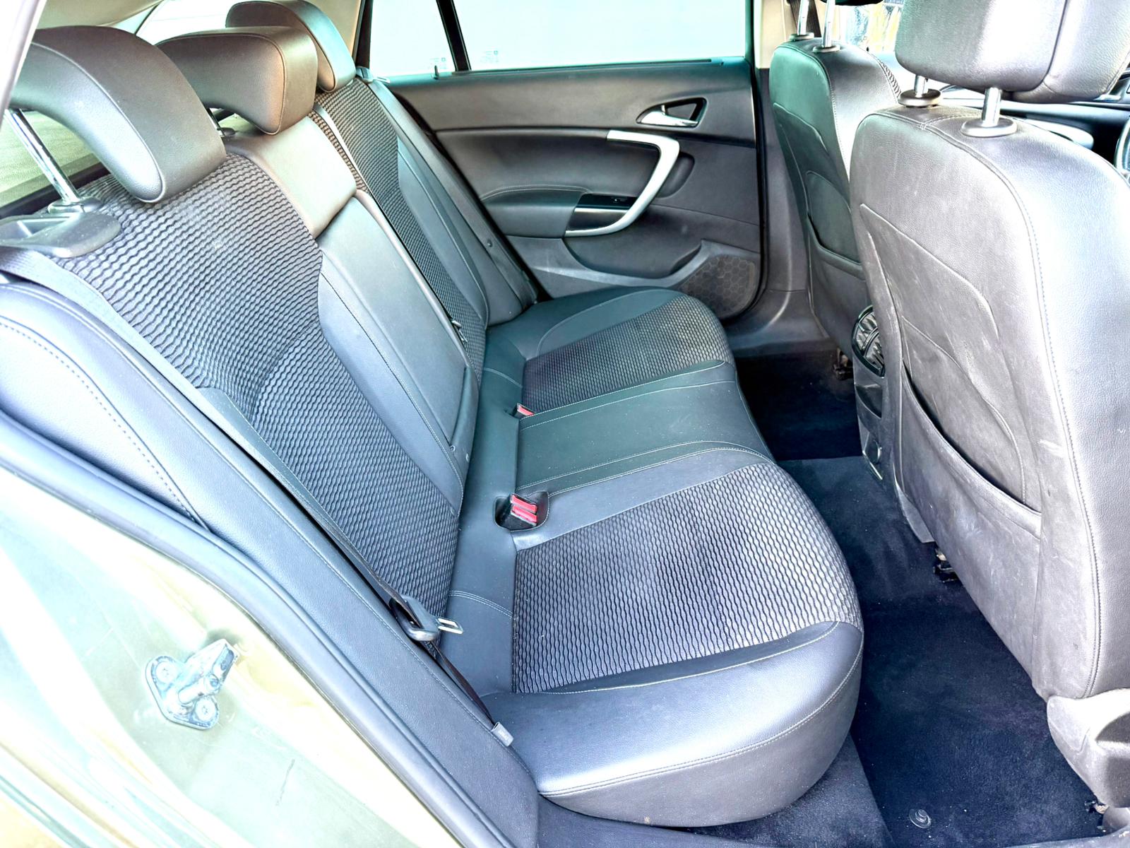 Opel Insignia Sport Tourer 2.0 CDTi | Imagem 9