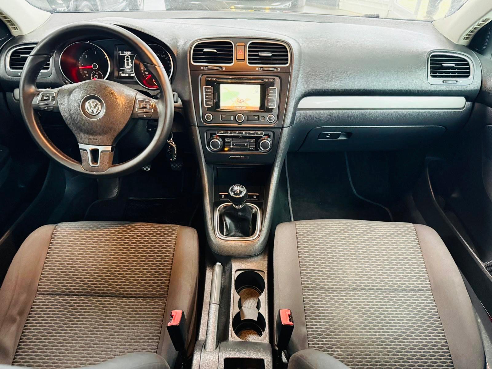 Volkswagen Golf Variant 1.6 TDI | Imagem 4