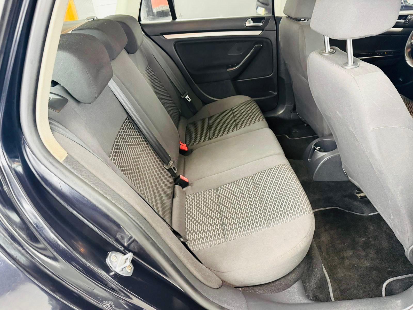 Volkswagen Golf Variant 1.6 TDI | Imagem 6