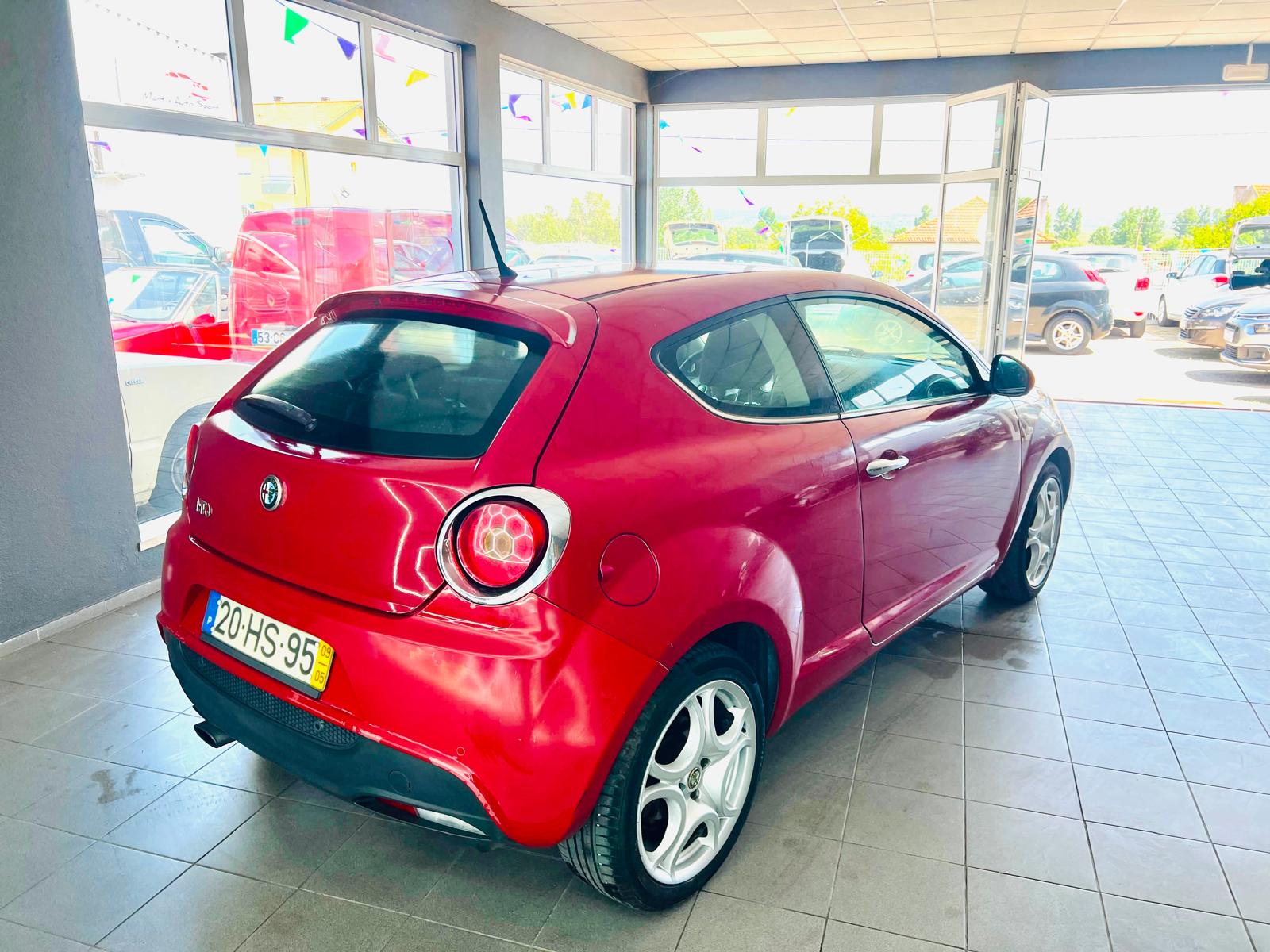 Alfa Romeo Mito 1.3 M-Jet | Imagem 13