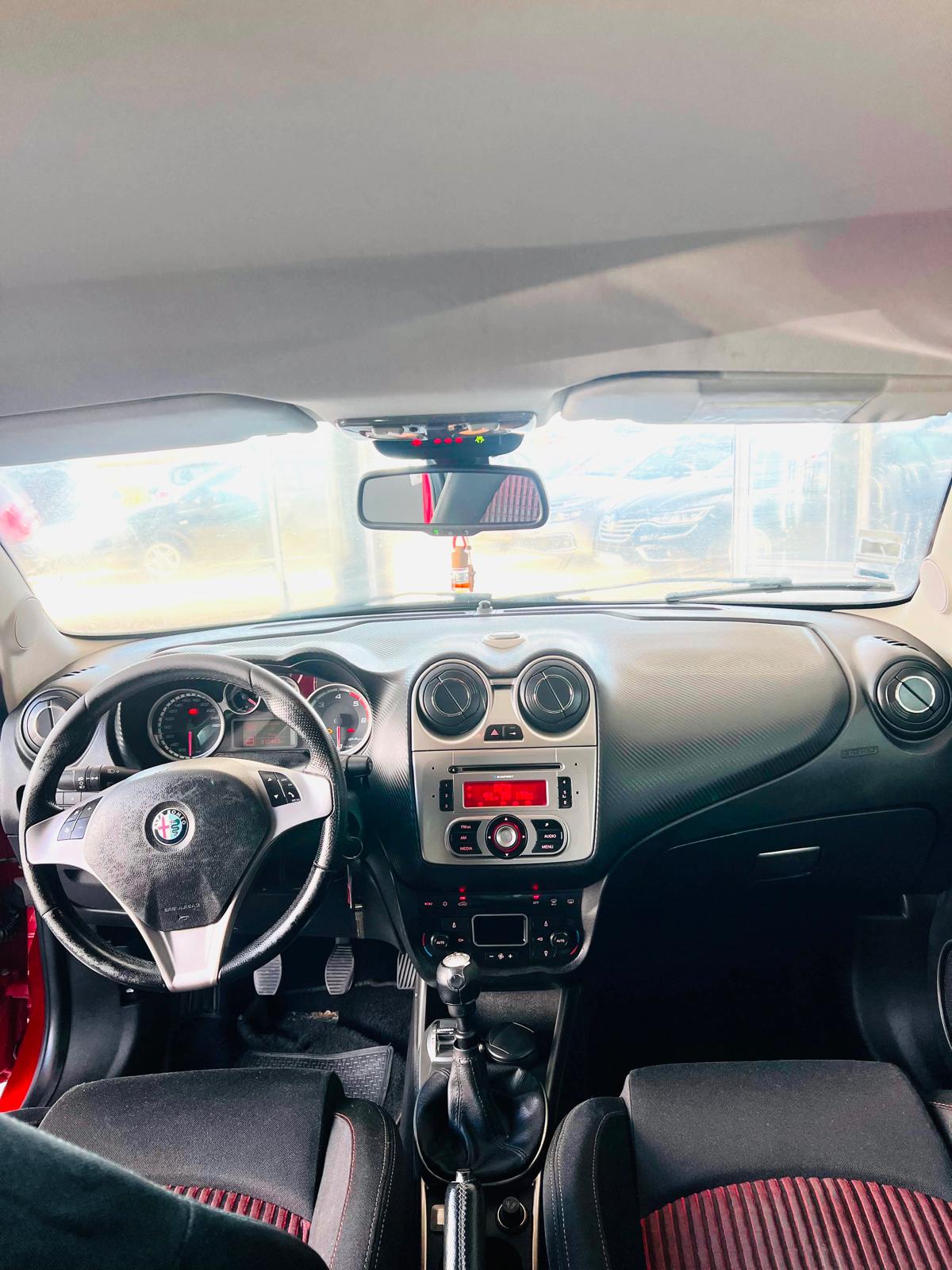 Alfa Romeo Mito 1.3 M-Jet | Imagem 8