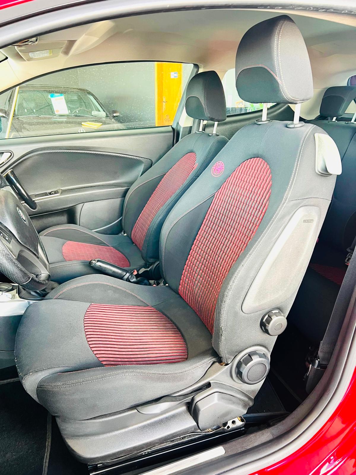 Alfa Romeo Mito 1.3 M-Jet | Imagem 10