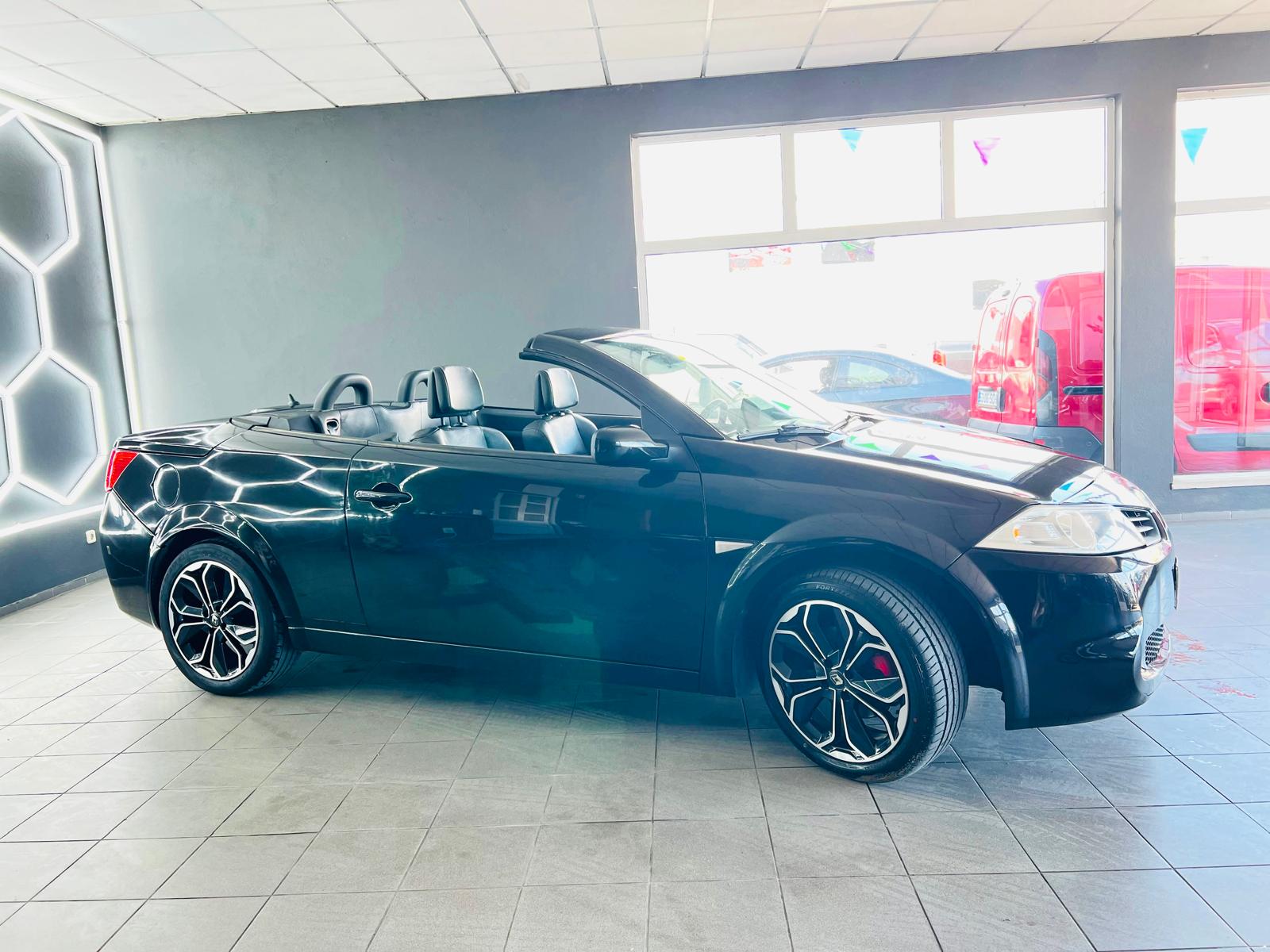 Renault Mégane Cabrio 1.5 DCi | Imagem 11