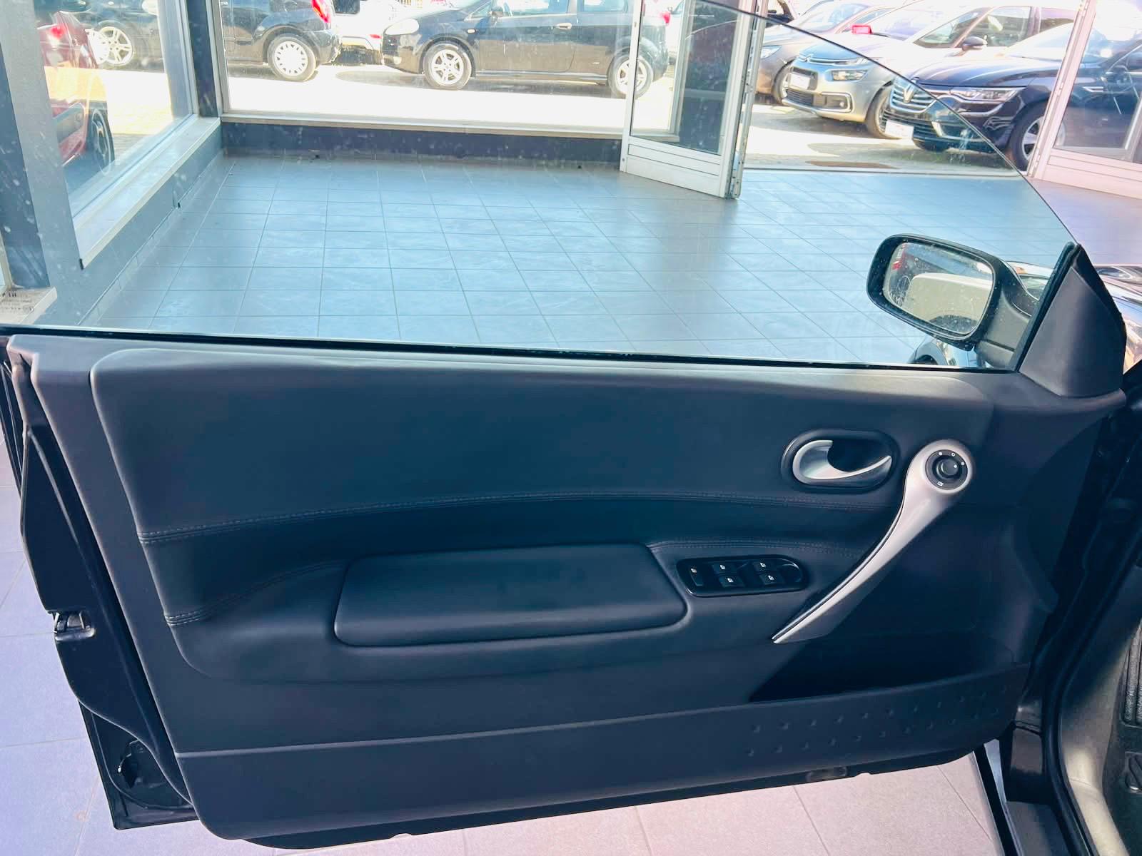 Renault Mégane Cabrio 1.5 DCi | Imagem 4