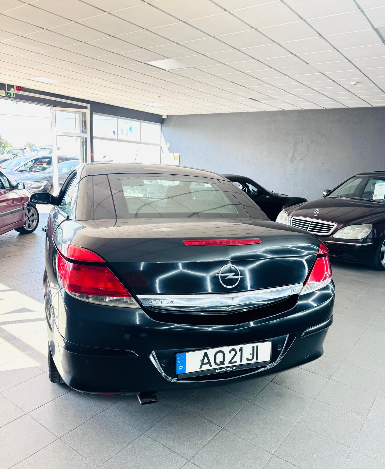 Opel Astra Cabrio twin top 1.8 | Imagem 9