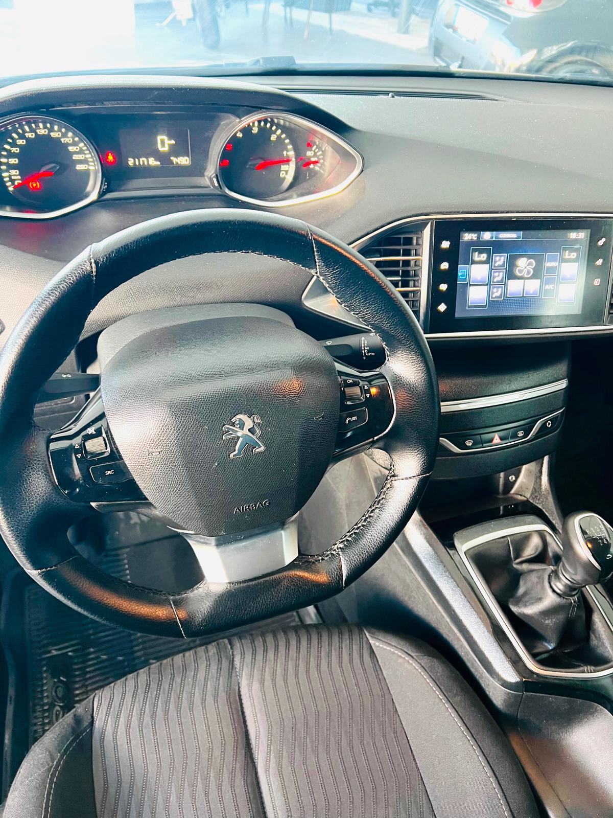 Peugeot 308 SW 1.6 HDI | Imagem 4